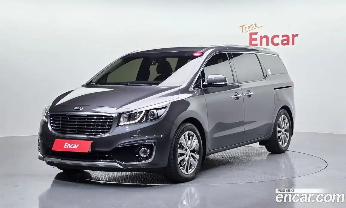 Kia Canival 2016 2.2 Автомат в Москве № 54208, фото 13