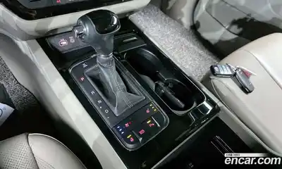 Kia Canival 2016 2.2 Автомат в Москве № 54208, миниатюра 4