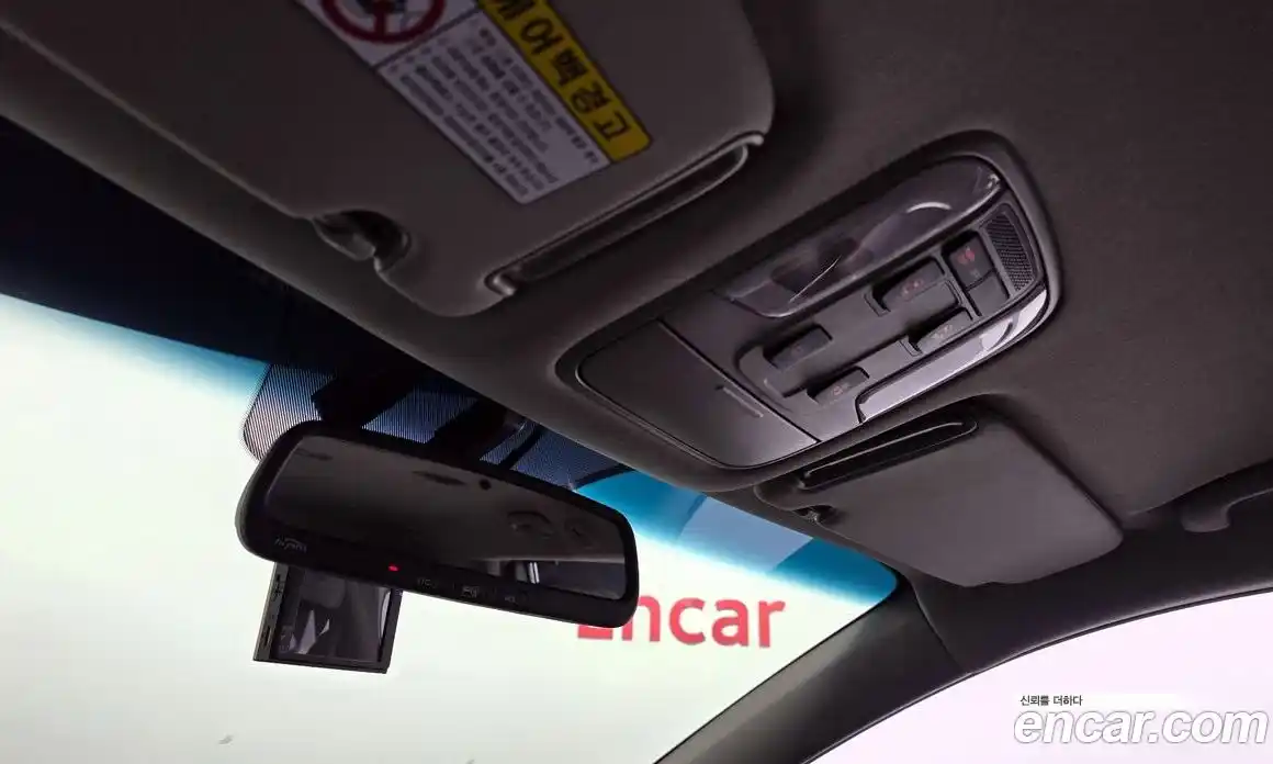 Kia Canival 2016 2.2 Автомат в Москве № 54208, фото 7