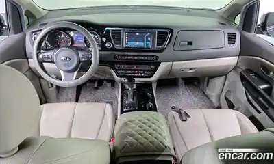 Kia Canival 2016 2.2 Автомат в Москве № 54208, миниатюра 8