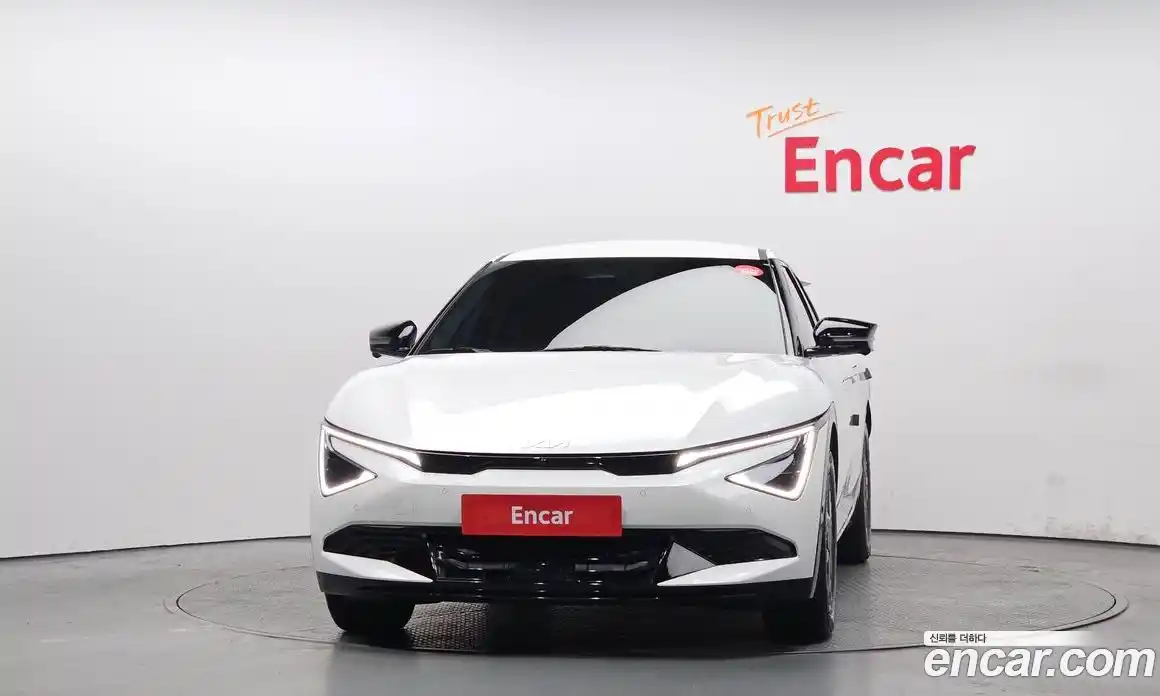 Kia EV6 2025 0.1 Автомат в Москве № 55560, фото 3