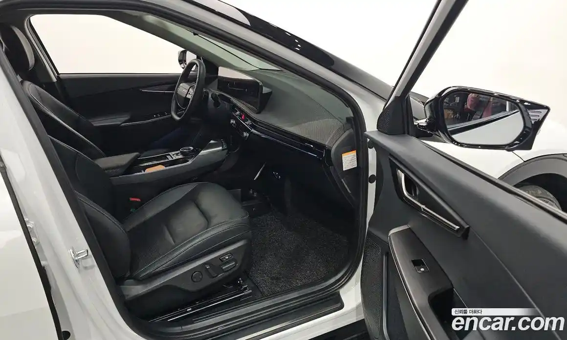 Kia EV6 2025 0.1 Автомат в Москве № 55560, фото 4