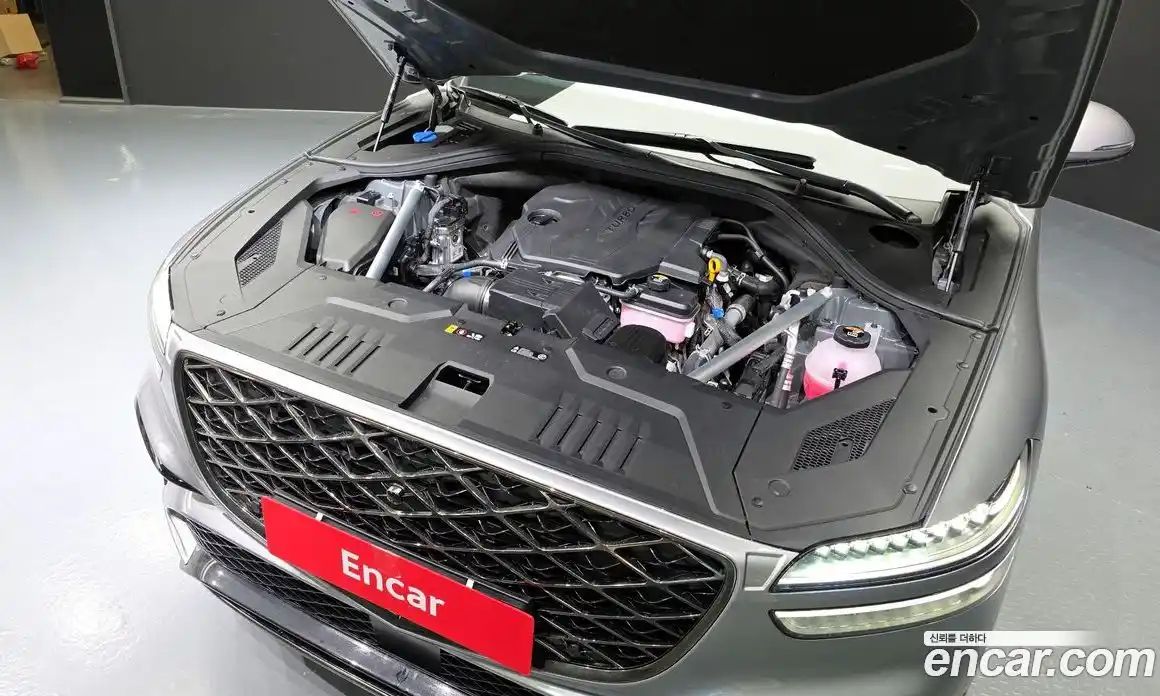 Genesis GV70 2025 2.5 Автомат в Москве № 56385, фото 9