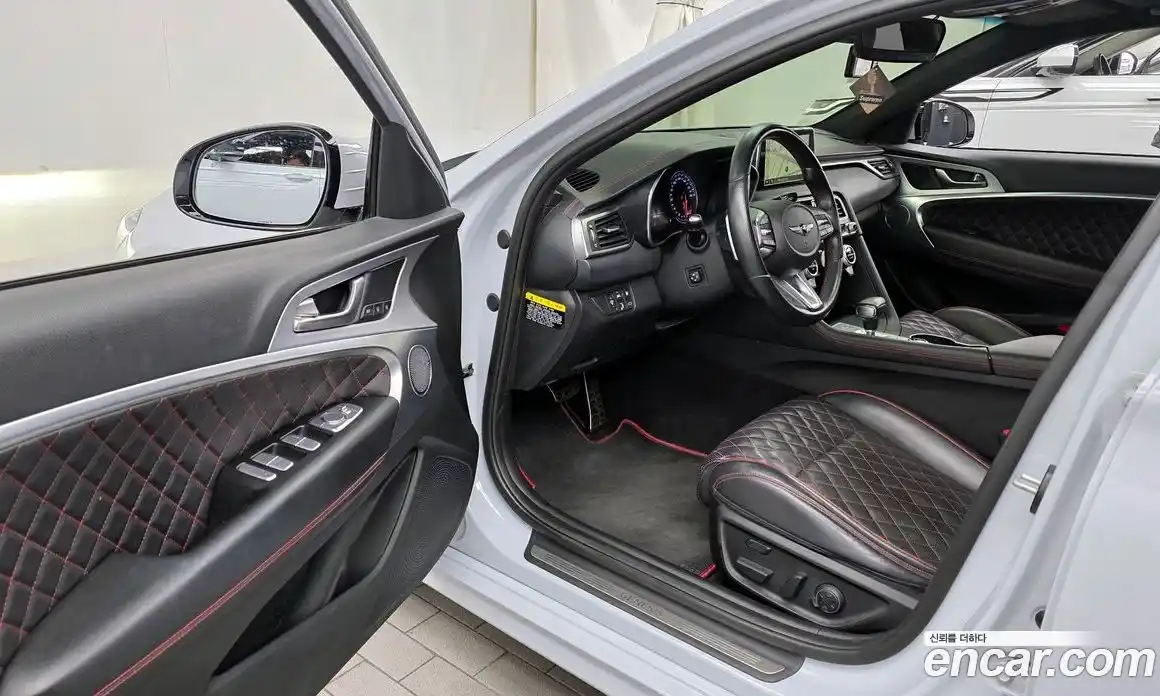 Genesis G70 2018 2.0 Автомат в Москве № 57535, фото 17