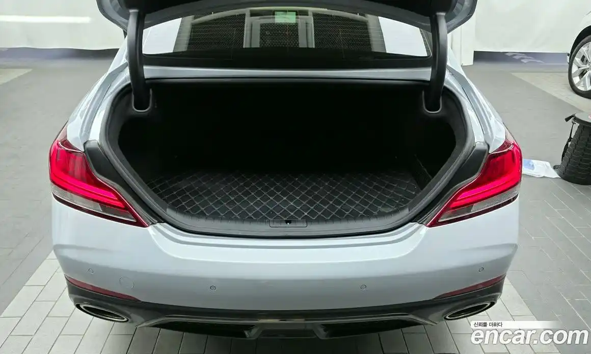 Genesis G70 2018 2.0 Автомат в Москве № 57535, фото 18