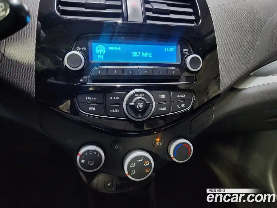 Chevrolet Spark 2014 1.0 Автомат в Москве № 83199, фото 15