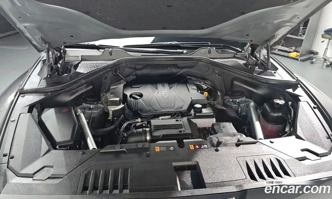 Genesis GV80 2022 2.5 Автомат в Москве № 85521, фото 14