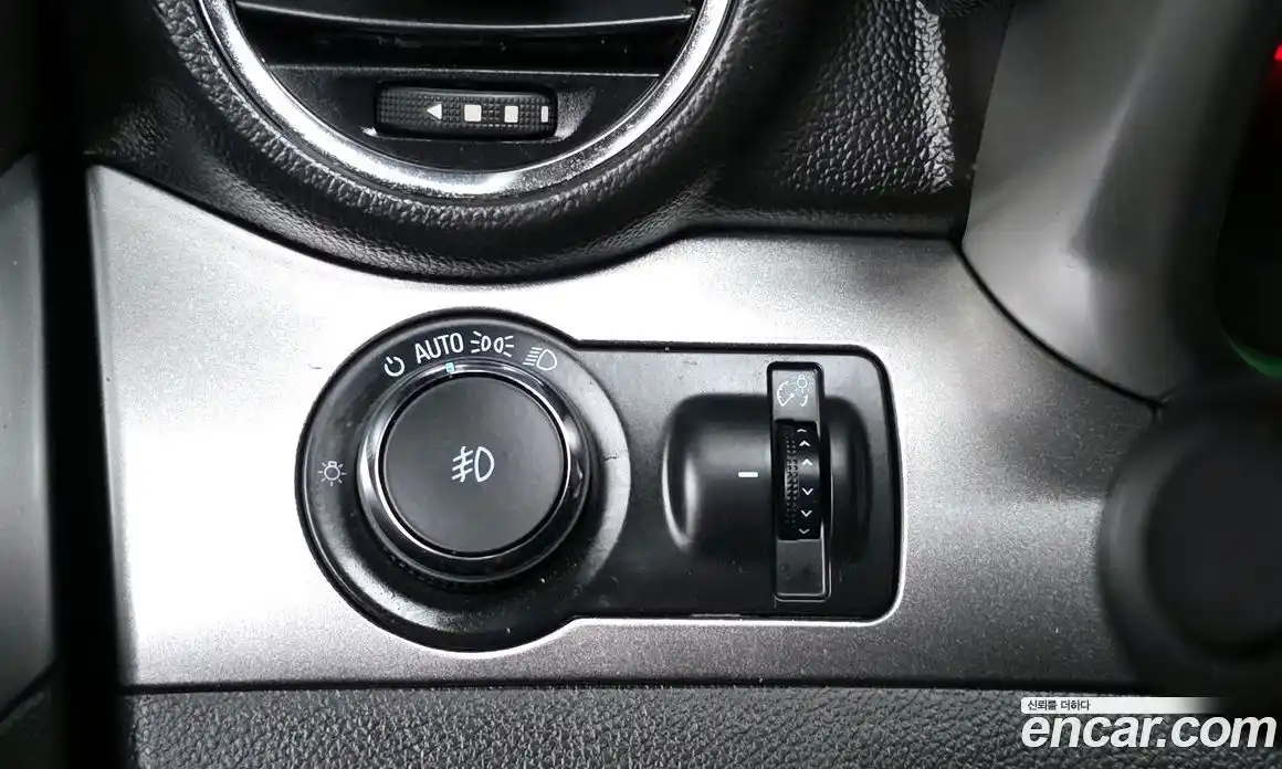 Chevrolet Orlando 2015 2.0 Автомат в Москве № 86014, фото 18