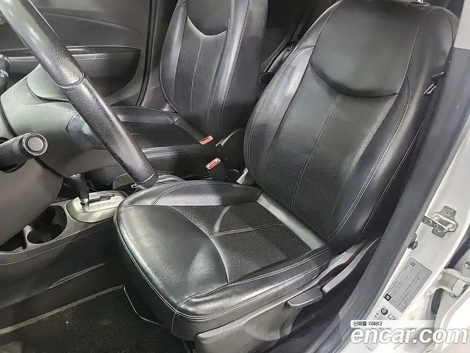 Chevrolet Spark 2017 1.0 Автомат в Москве № 104345, фото 12