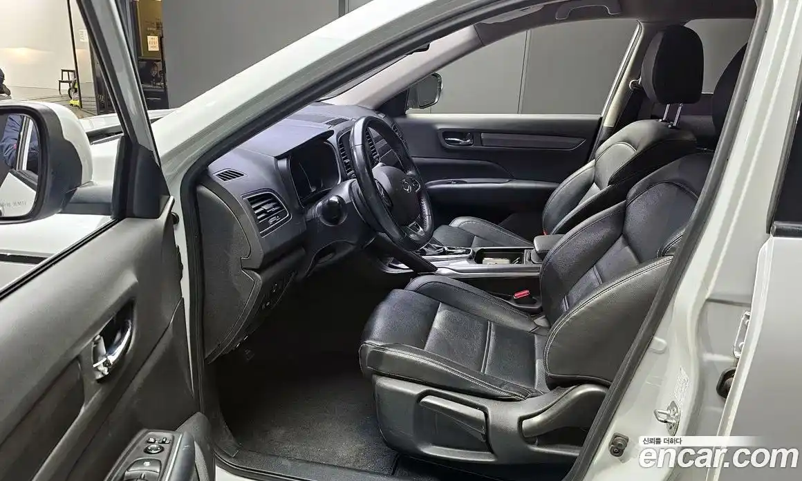 Renault QM6 2017 2.0 Автомат в Москве № 106436, фото 3