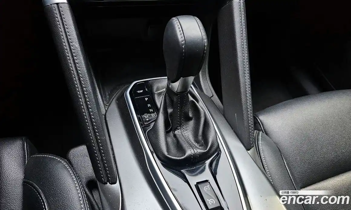 Renault QM6 2017 2.0 Автомат в Москве № 106436, фото 4