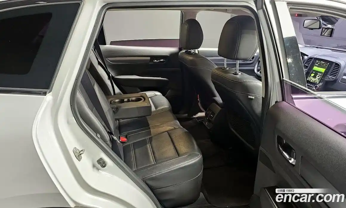 Renault QM6 2017 2.0 Автомат в Москве № 106436, фото 9