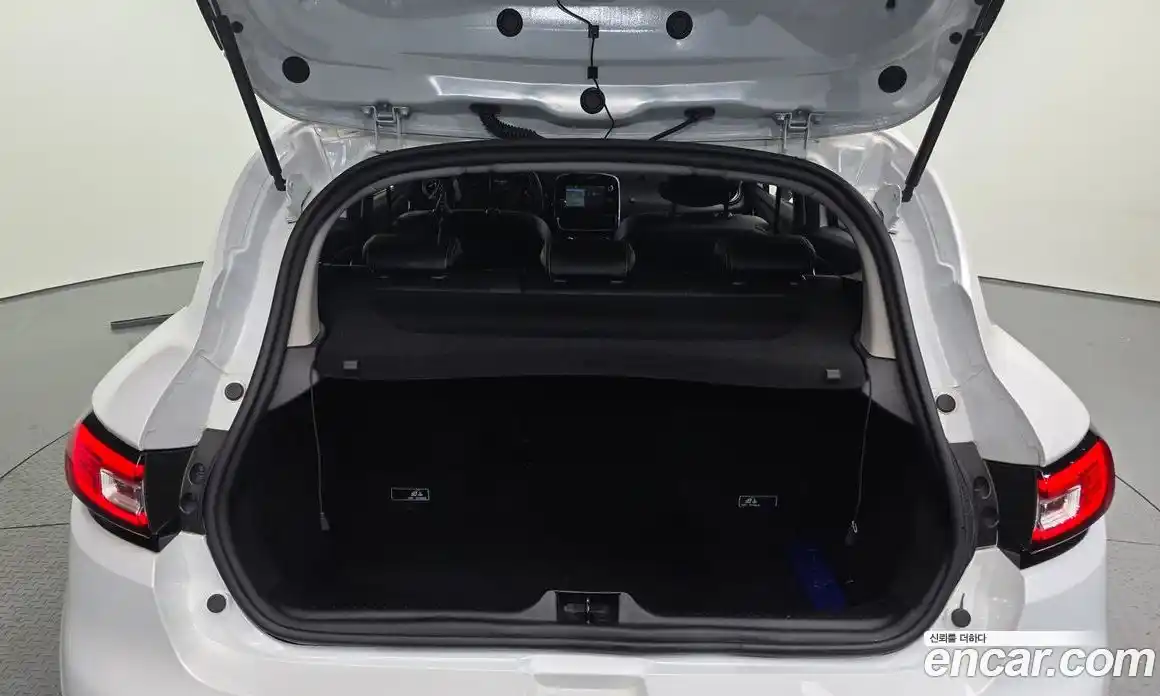 Renault Cilo 2019 1.5 Автомат в Москве № 107347, фото 15