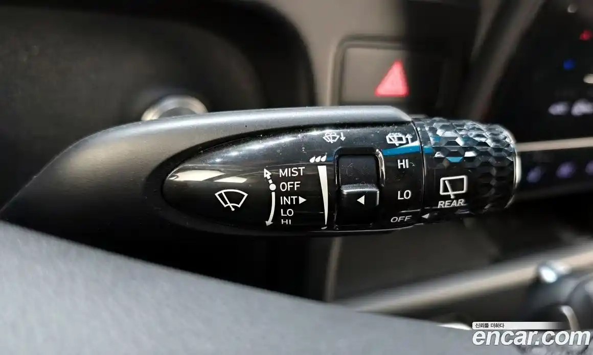 Hyundai Staria 2024 3.5 Автомат в Москве № 107951, фото 19