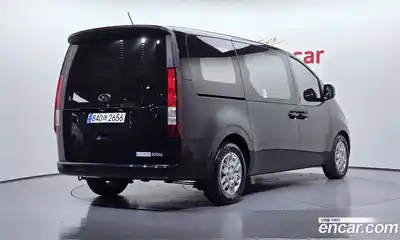 Hyundai Staria 2024 3.5 Автомат в Москве № 107951, миниатюра 2