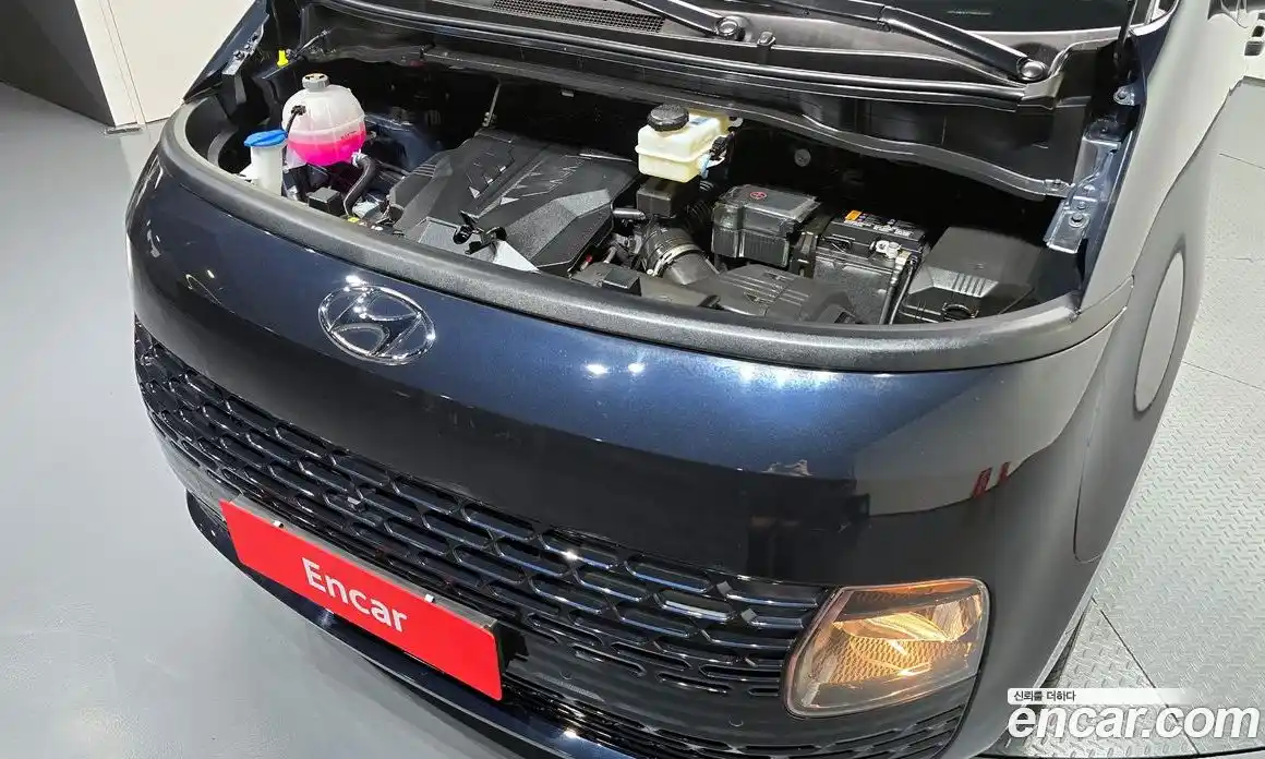 Hyundai Staria 2024 3.5 Автомат в Москве № 107951, фото 6