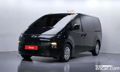 Hyundai Staria, 2024