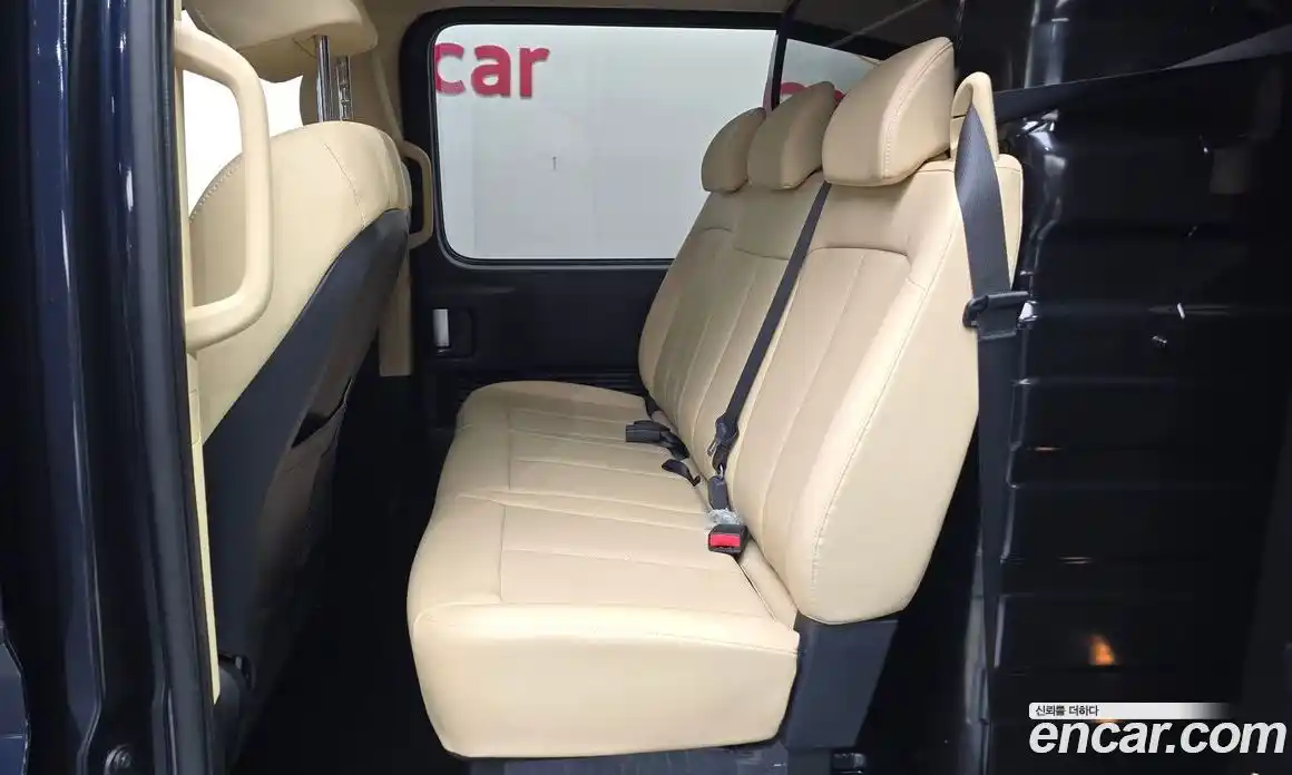 Hyundai Staria 2024 3.5 Автомат в Москве № 108387, фото 12