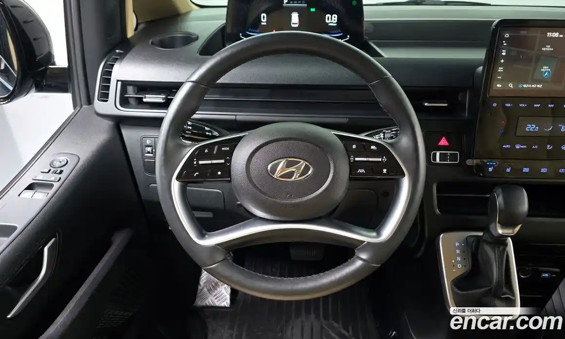 Hyundai Staria 2024 3.5 Автомат в Москве № 108387, фото 13