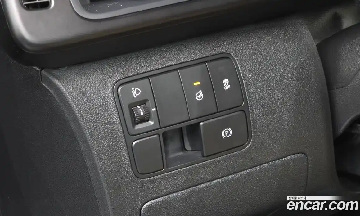 Hyundai Staria 2024 3.5 Автомат в Москве № 108387, фото 17