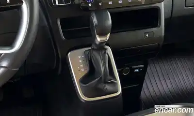 Hyundai Staria 2024 3.5 Автомат в Москве № 108387, миниатюра 9