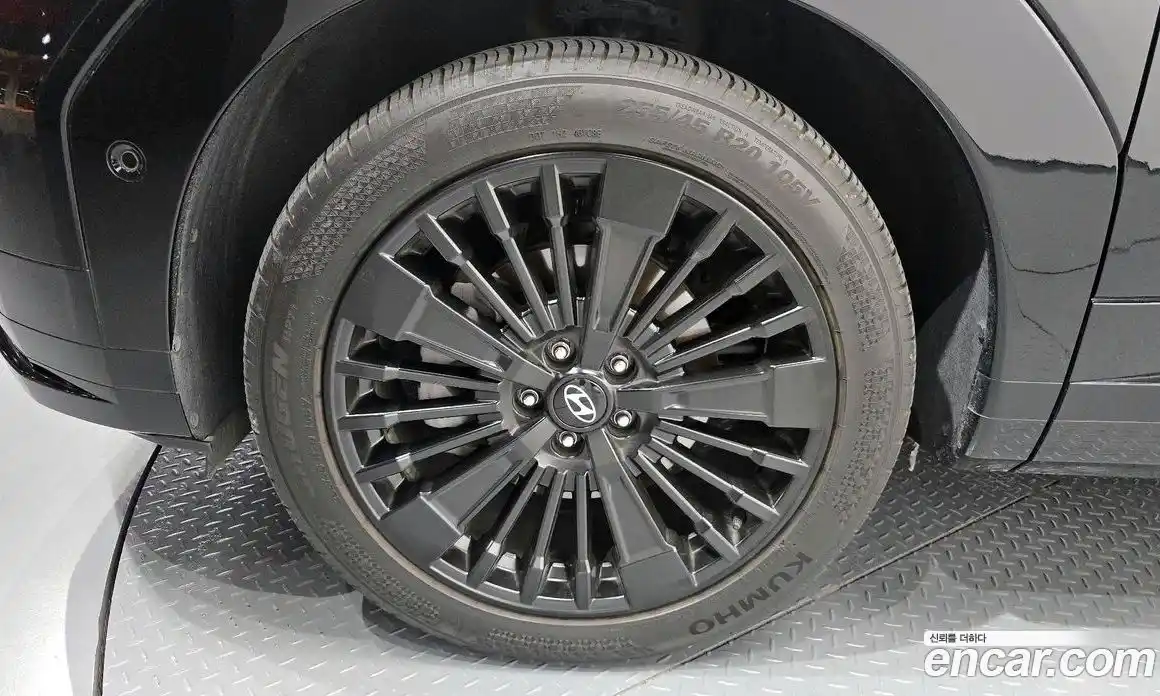 Hyundai Santa Fe 2024 1.6 Автомат в Москве № 108907, фото 13