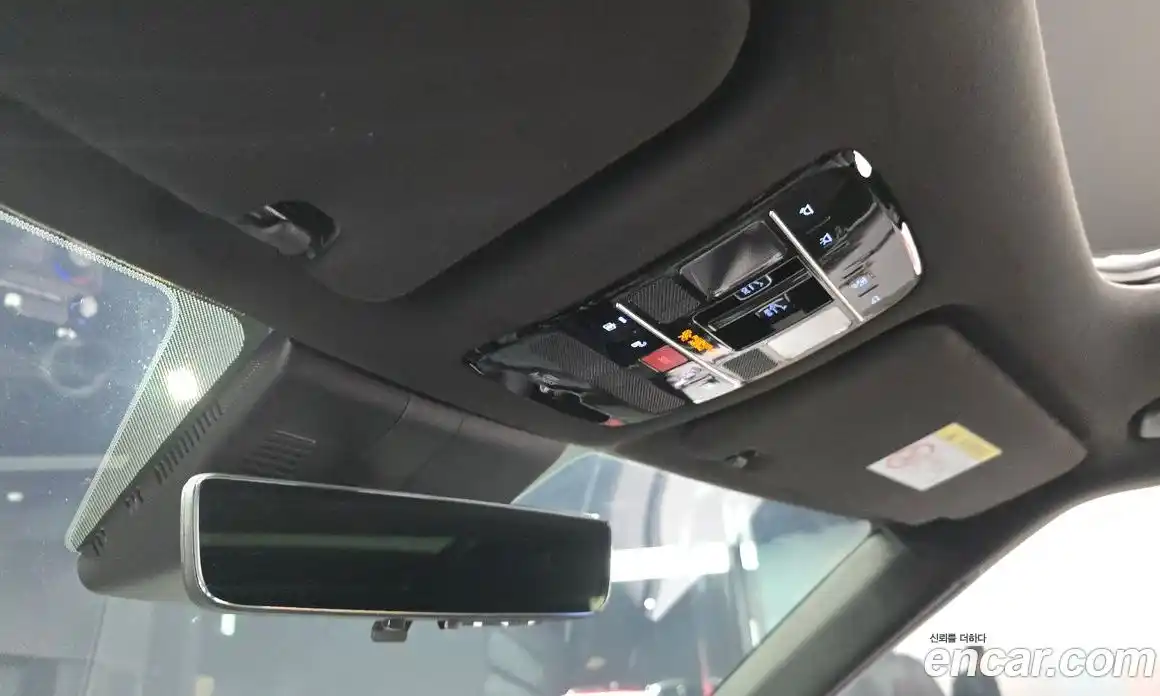 Hyundai Santa Fe 2024 1.6 Автомат в Москве № 108907, фото 9