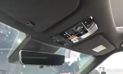 Hyundai Santa Fe 2024 1.6 Автомат в Москве № 108907, миниатюра 9