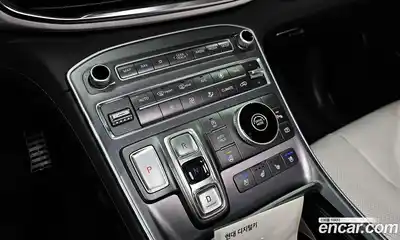 Hyundai Santa Fe 2021 2.2 Автомат в Москве № 109854, миниатюра 7