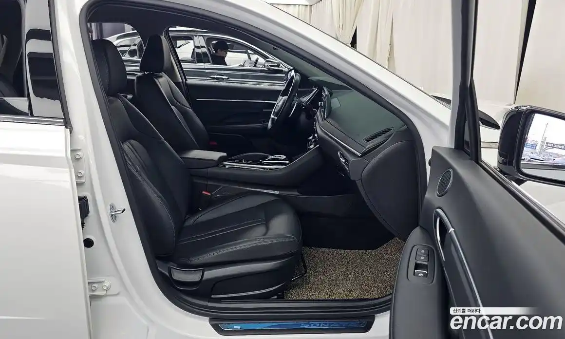 Hyundai Sonata 2022 1.6 Автомат в Москве № 110432, фото 1