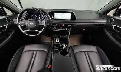 Hyundai Sonata 2022 1.6 Автомат в Москве № 110432, миниатюра 3