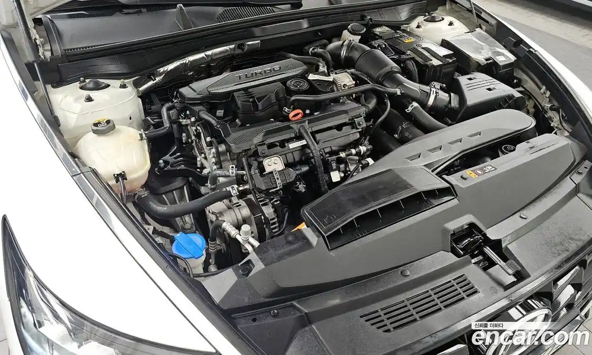 Hyundai Sonata 2022 1.6 Автомат в Москве № 110432, фото 7