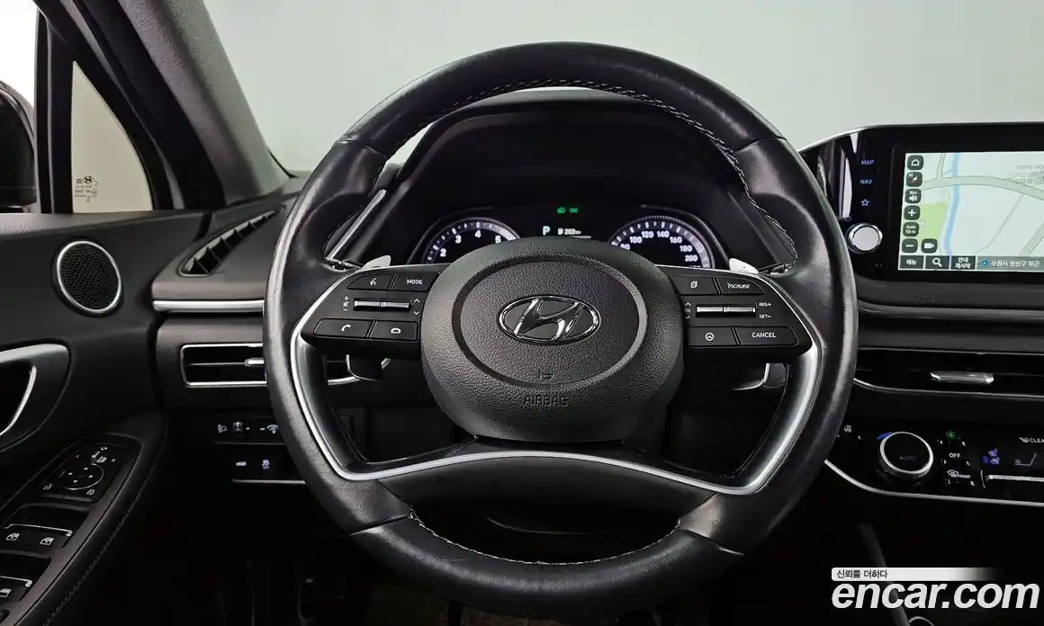 Hyundai Sonata 2022 1.6 Автомат в Москве № 110432, фото 9