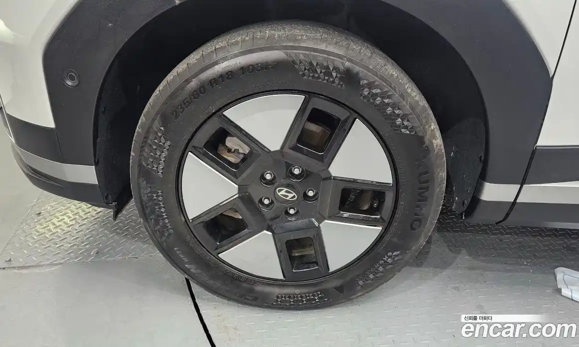 Hyundai Santa Fe 2024 1.6 Автомат в Москве № 111263, фото 16