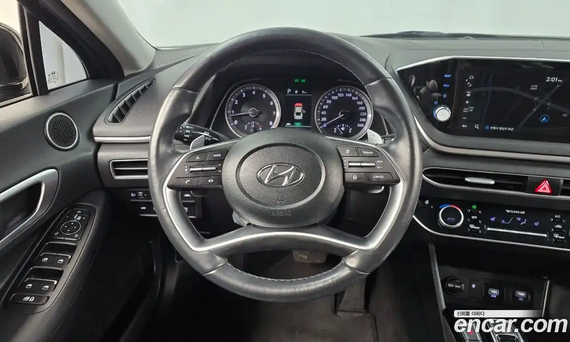 Hyundai Sonata 2022 2.0 Автомат в Москве № 111447, фото 13