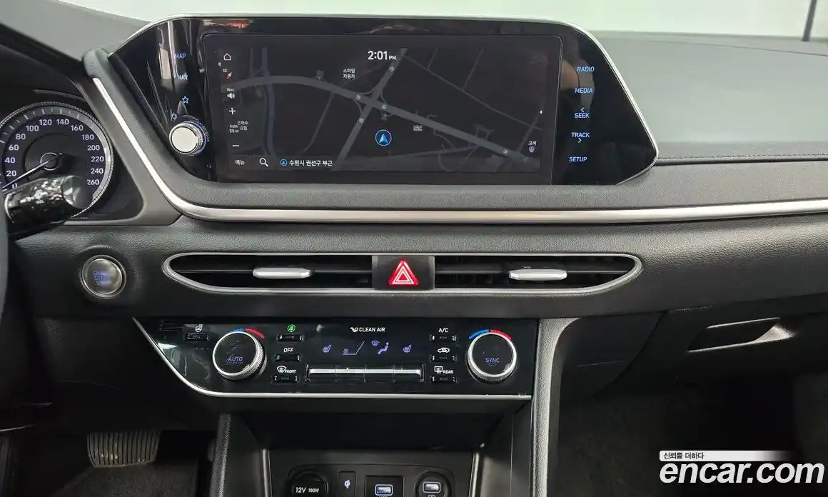 Hyundai Sonata 2022 2.0 Автомат в Москве № 111447, фото 14