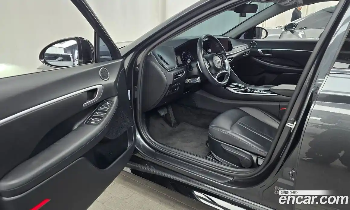 Hyundai Sonata 2022 2.0 Автомат в Москве № 111447, фото 10