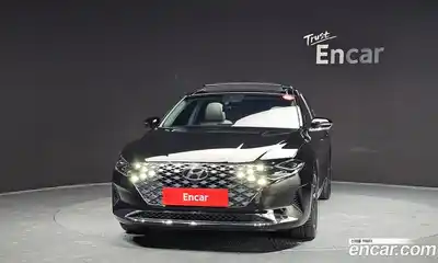 Hyundai Grandeur 2023 2.4 Автомат в Москве № 111941, миниатюра 3