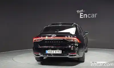 Hyundai Grandeur 2023 2.4 Автомат в Москве № 111941, миниатюра 4