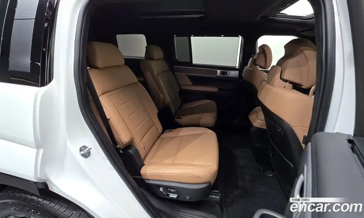 Hyundai Santa Fe 2024 1.6 Автомат в Москве № 112339, фото 19