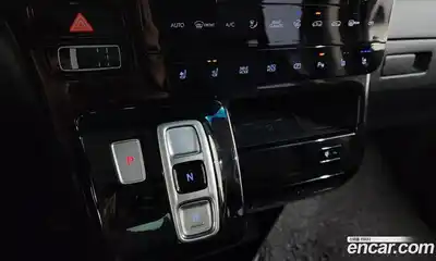 Hyundai Staria 2023 2.2 Автомат в Москве № 112690, миниатюра 5