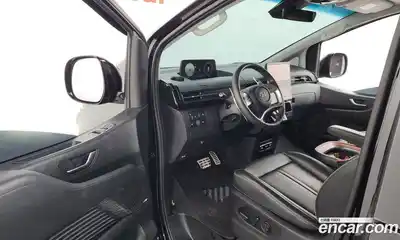 Hyundai Staria 2023 2.2 Автомат в Москве № 112690, миниатюра 6