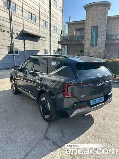 Kia EV5 2026 Автомат в Москве № 114109, миниатюра 6