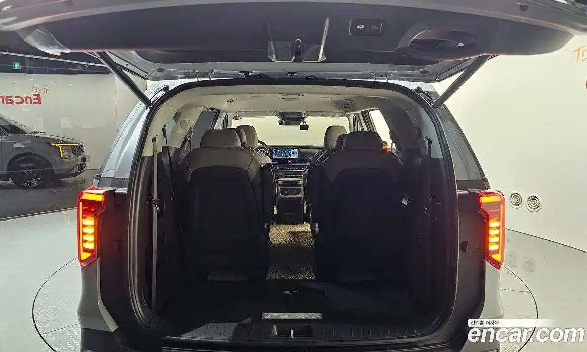 Kia Canival 2025 2.2 Автомат в Москве № 114655, фото 16