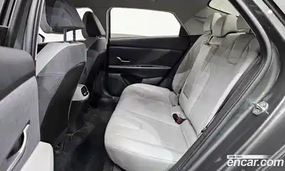 Hyundai Avante 2022 1.6 Автомат в Москве № 119737, миниатюра 12