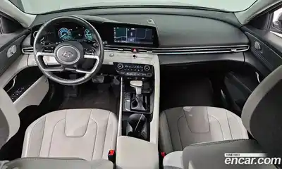 Hyundai Avante 2022 1.6 Автомат в Москве № 119737, миниатюра 7