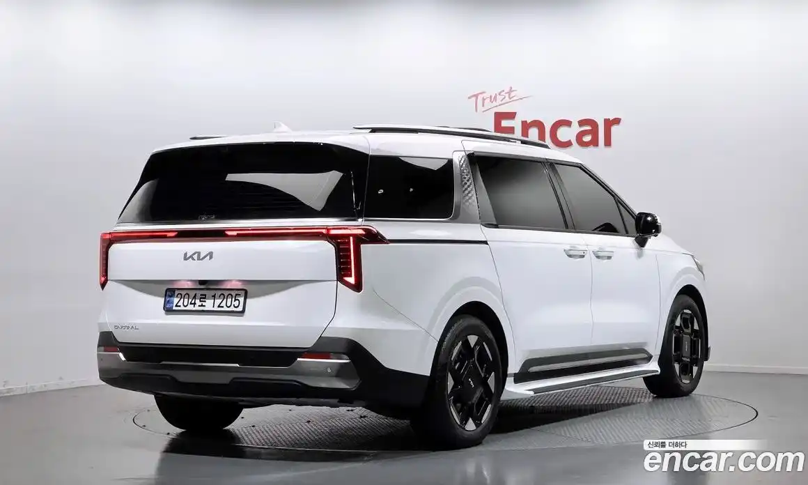 Kia Canival 2025 2.2 Автомат в Москве № 121081, фото 17