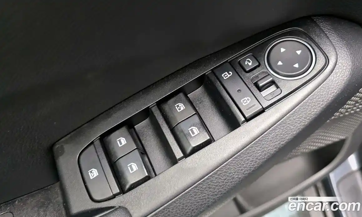 Kia Seltos 2020 1.6 Автомат в Москве № 123149, фото 12