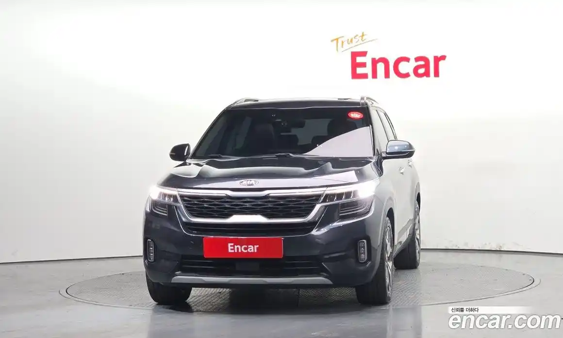 Kia Seltos 2020 1.6 Автомат в Москве № 123149, фото 14