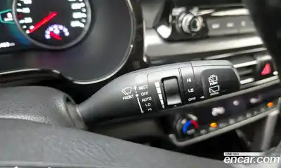 Kia Seltos 2020 1.6 Автомат в Москве № 123149, миниатюра 8